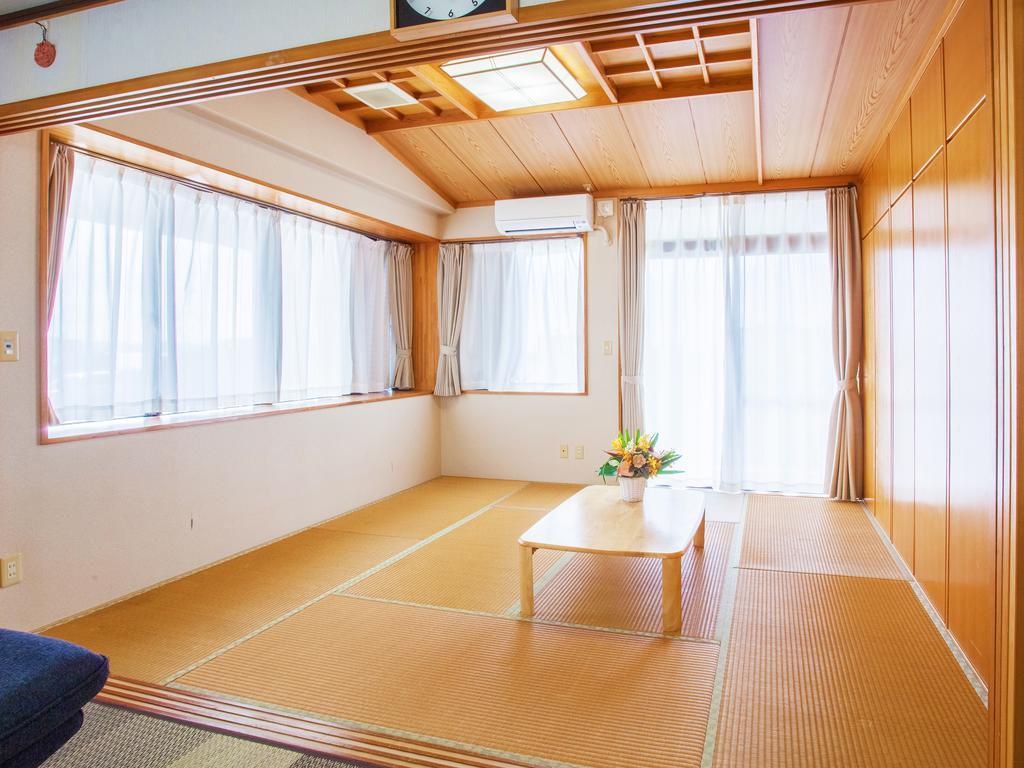 Kariyushi Condominium Resort Sea Side House Nago Exteriör bild